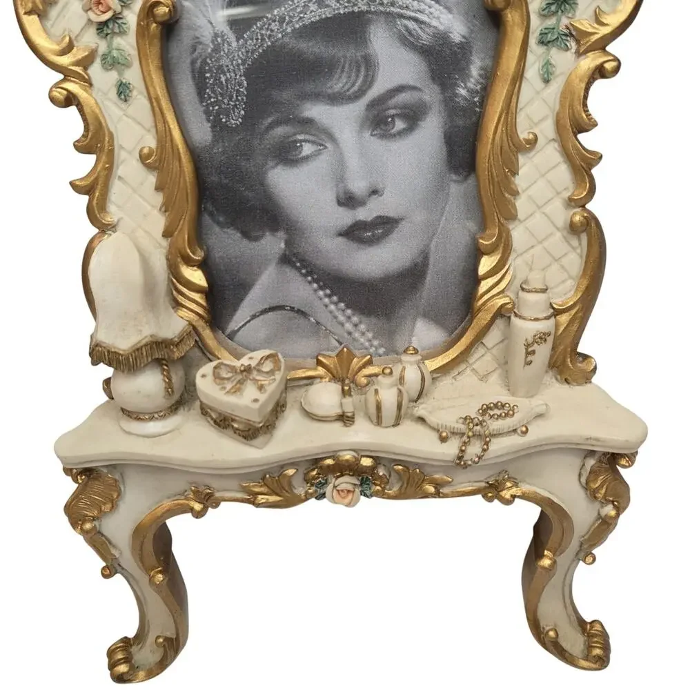 Vintage Vanity Picture Frame with Mini Lamp & Perfume – 3x5 - Picture 4 of 10
